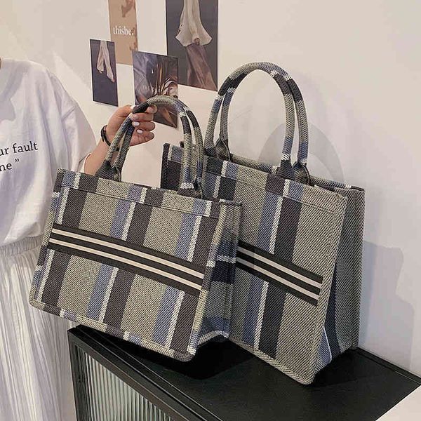 

net red check large capacity women fashion in hand tote for students