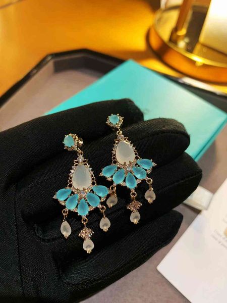 

earrings t family stud caibao with s925 silver ear nails 51, Golden;silver