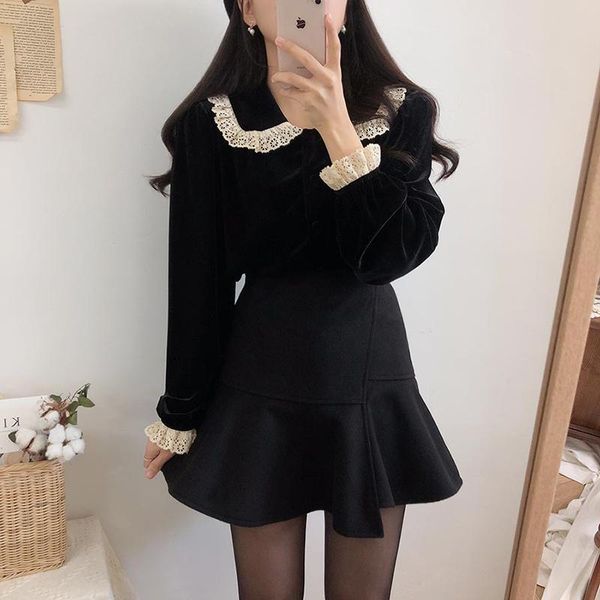 

women's blouses & shirts autumn sweet lace patchwork blouse black turn-down collar single breasted loose velvet female fashion shirt, White