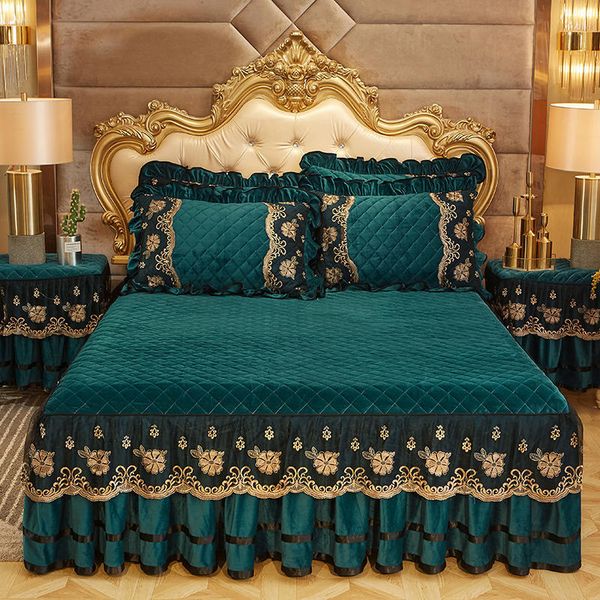 

bed skirt luxury ding nordic style lace embroidery spread pillowcases crystal velvet king queen size cover oofb