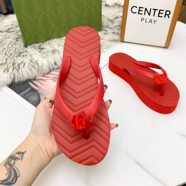 2022 frauen Luxus Desinger Hausschuhe Mode Dünne Flip-Flops Marke Schuh Ladies Beige Schuhe Sandalen Flippers Mit Logo