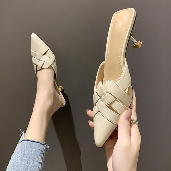 

slippers shoes woman 2021 low casual female mule med pointed toe pantofle pu luxury mules rome slides hoof heels rubber fabr, Black