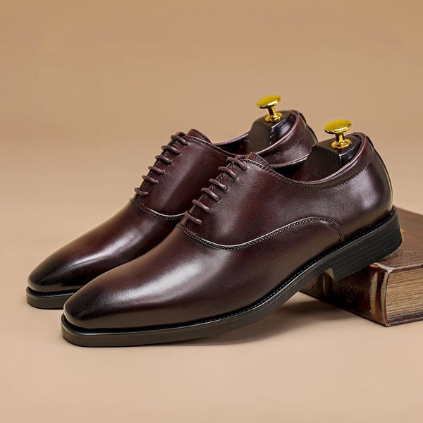 

2021 men's dress shoes oxfords style genuine leather low heel rubber spring fall europe and america popular gentry anglo-american patte, Black