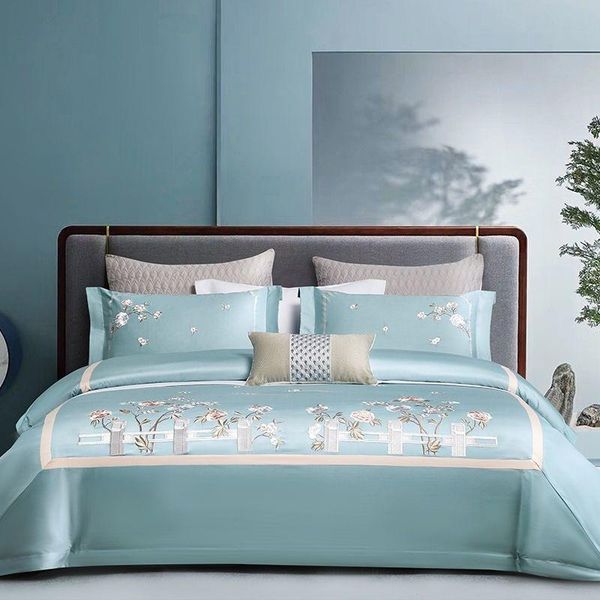 

bedding sets long-staple cotton four-piece quilt embroidery wedding sleeping