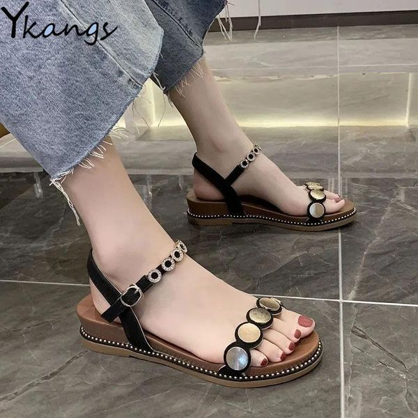 

summer style flat women sandals 2021 korean version of all-match metal buckle beach roman ladies vulcanized shoes, Black