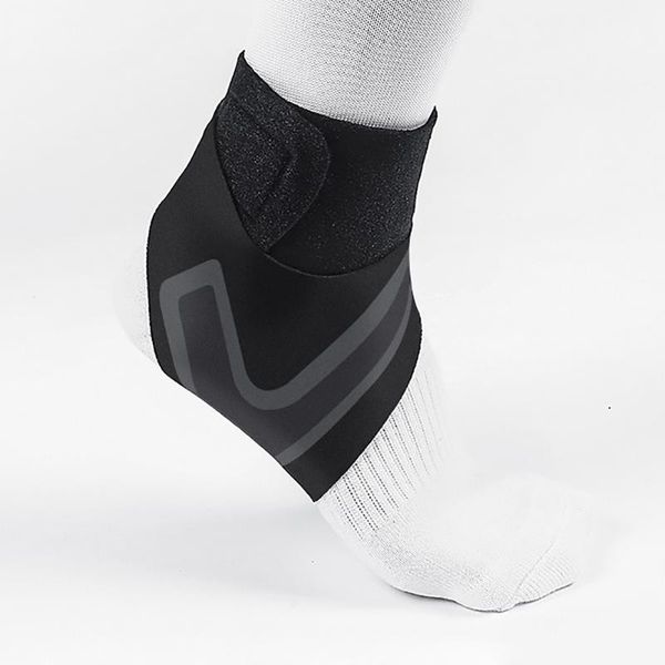 

ankle support compression cover basketball soccer mountaineering protective gear outdoor sports anti-sprain socks portswear, Blue;black