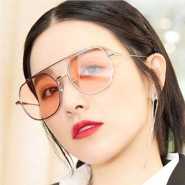 

sunglasses fashion classic pilot square ocean sunglasse design summer outdoor driving beach metal ladies sun glasses 2021, White;black