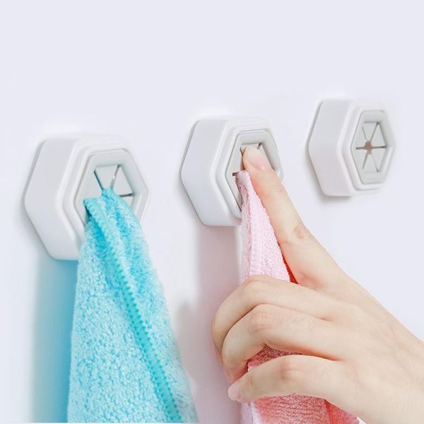 

1-2pcs towel holder convenient kitchen storage soft hooks sucker wall window bathroom tool washing cloth hanger rack organizer racks