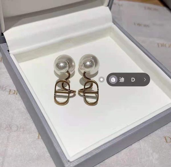 

designer jewelry new pearl letter earrings, Silver