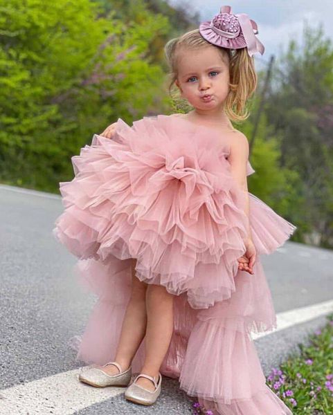 Simpatici abiti da ragazza di fiori Hi-Lo per la cerimonia nuziale Rosa multistrato Ruffles Gonne Ragazze Pageant Dress A Line Abiti da compleanno per bambini