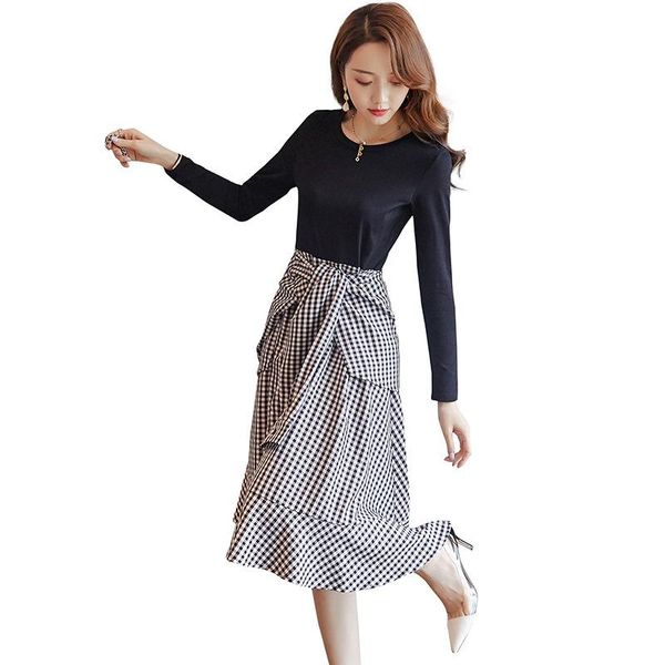 

casual dresses 2021 autumn and winter long-sleeved dress women's stitching plaid long section fashion fake two-piece, Black;gray