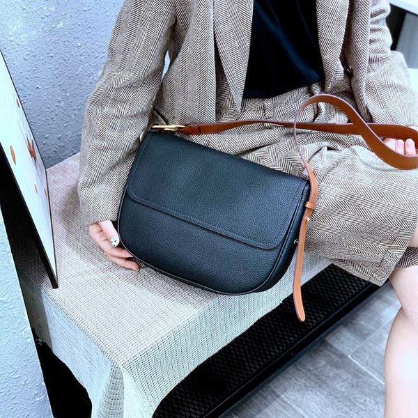

luxury handbags trendy versatile msenger 2021 fashion saddle layer leather shoulder bag women's 9508