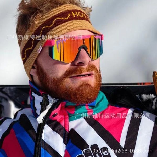 

Pit tram riding glasses