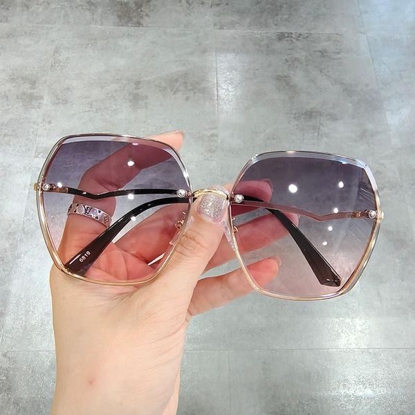 

fashion sunglasses frames 2021 round face big thin korean version chao jie pai anti ultraviolet frameless glasses 6819, Black