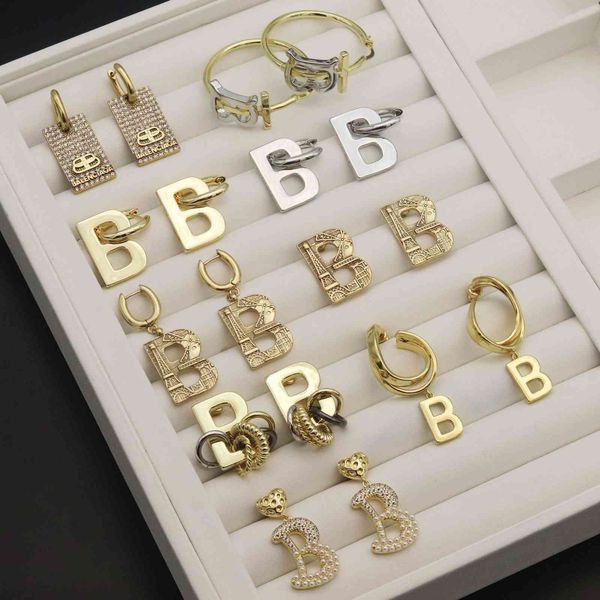 

design jewelry letter female exaggerated temperament simple cold style fashion earrings, Golden;silver