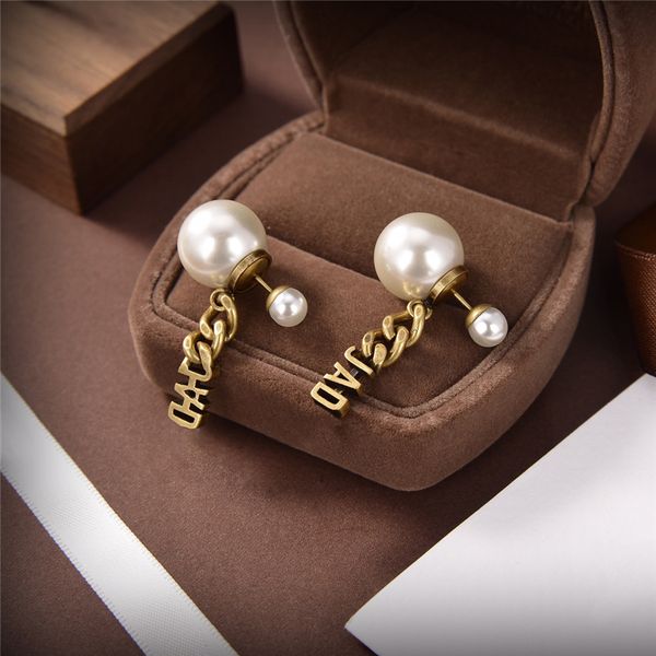 

fashion pearl stud earrings letters charm women luxurys designers earrings womens jewelry ornaments love gifts wholesale miracle1975, Golden;silver