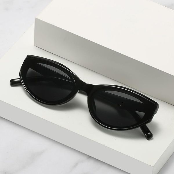 

outdoor eyewear brand designer small size fashion sell women cat eye sunglasses