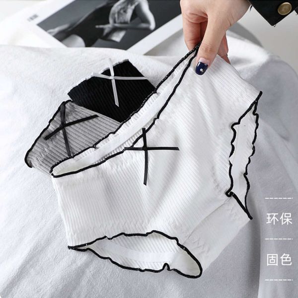 

pure cotton traceless lace middle waist breathable girl triangle shorts, Black;pink