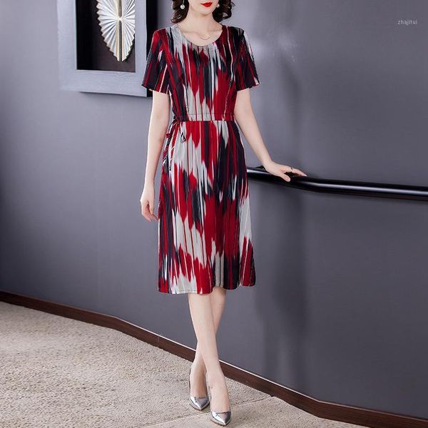 

two piece dress silk women's short sleeve 2021 summer slim high end mid long skirt brother, White