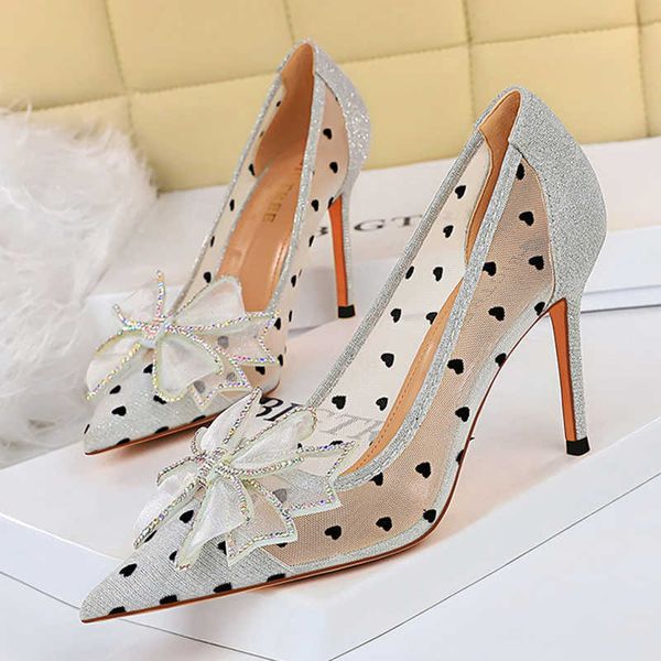 

famous brand 2022 summer luxury women 9cm thin high heels pumps butterfly knots diamond pointed toe mesh prom large size 43 shoes designer c, Black