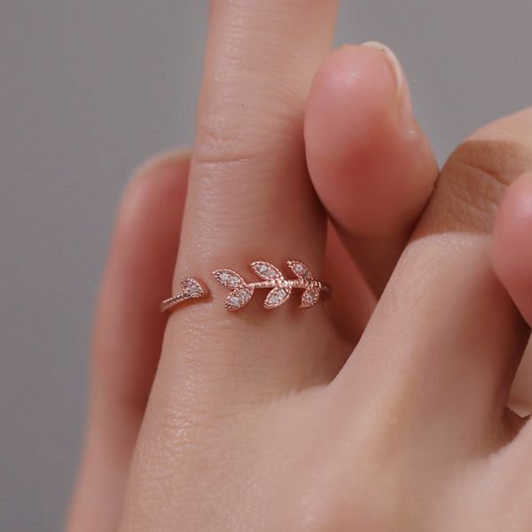 

version small fresh ring female art student's opening index finger joint ring simple tree leaf zircon single ring, Golden;silver