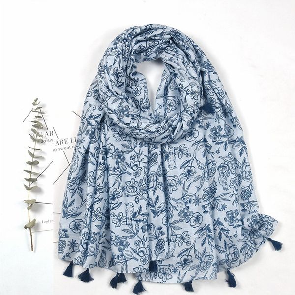 

2021 new blue white totem women's cotton and hemp feel thin silk scarf travel sunscreen shawl, Blue;gray