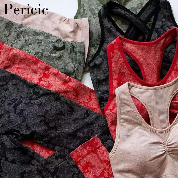 YOGA Kıyafet Adapte Camo Dikişsiz Set Kadın Spor Salonu Giyim Yüksek Bel Tayt Racer Geri Spor Sutyen Spor Suit Femme Spor Giysiler