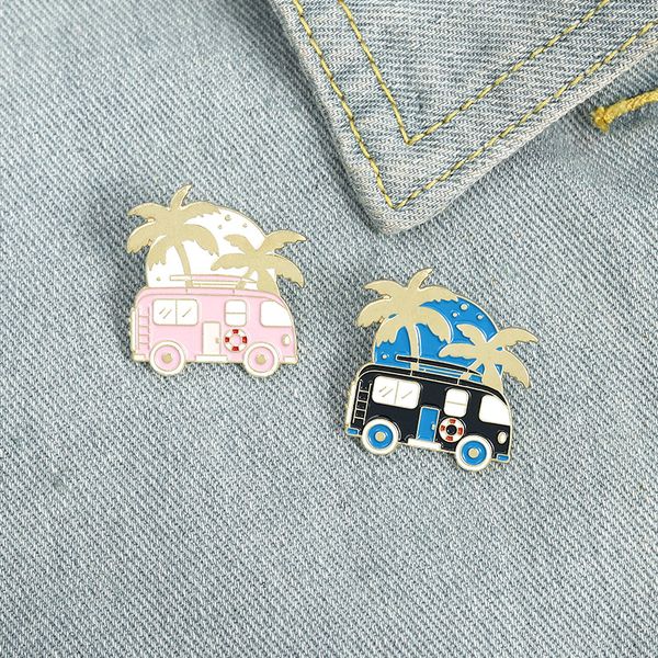 Kokosnussbaum Bus Emaille Pin Rosa Schwarze Brosche Tasche Kleidung Revers Pins Away Badge Cartoon Schmuck Geschenk für Jungen und Mädchen