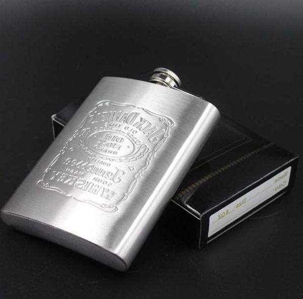 

portable stainless steel hip flask embossed flagon flasks russian wine beer whiskey bottle alcohol drinkware wholesale