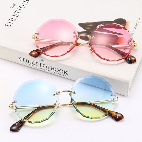 

mirrors round frameless cut-edge sunglasses women fashion color street pography
