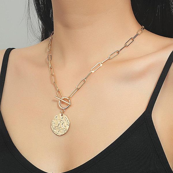 

pendant necklaces vintage carved coin thick chain ot buckle necklace for women bohemian multi-layer moon star punk choker jewelry, Silver