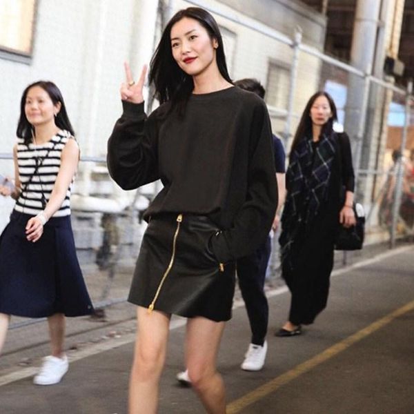 

skirts europe and america leather skin skirt 2021 autumn winter style half zipper waist a bag, Black