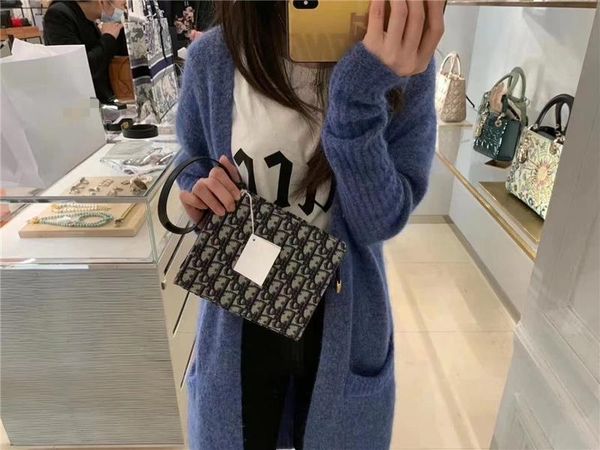 

luxury design handbag 2021t women's hand new fashion letter small square net red messenger bag round tm1-5