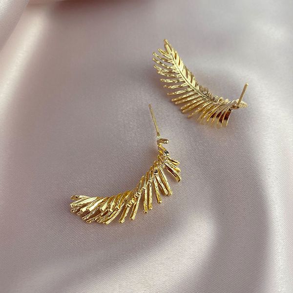 

three dimensional feather s925 silver needle coconut leaf earrings, Golden