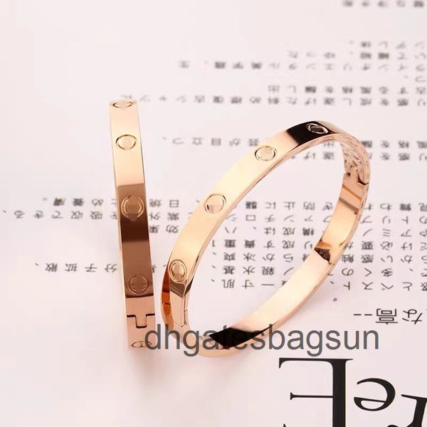 

kajia bracelet eternal ring men's and women's buckle fashion high-end jewelry copper plated qacy, Black