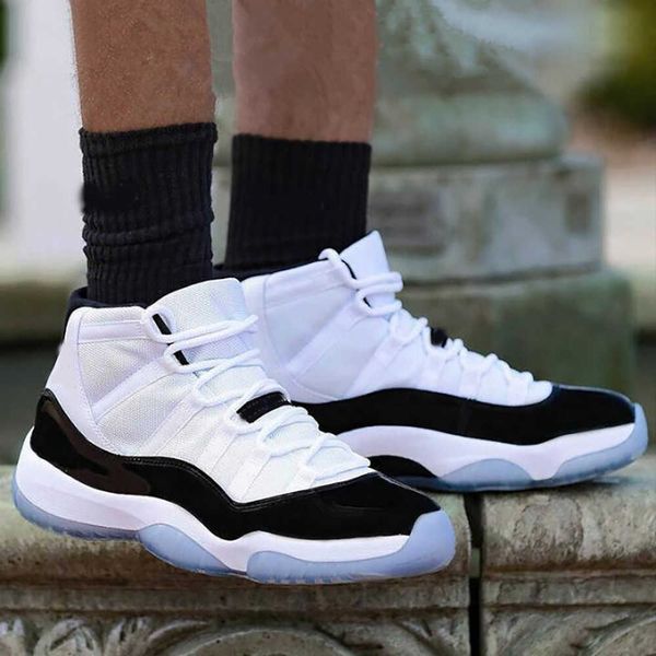 

shoes jumpman 11 11s concord mans womans shoes white black carbon plate sole