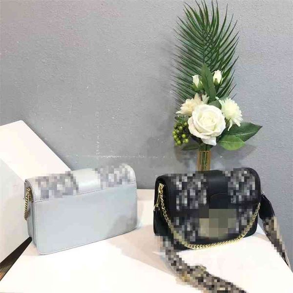 

80% off + women's bag new fashion one shoulder messenger handbags