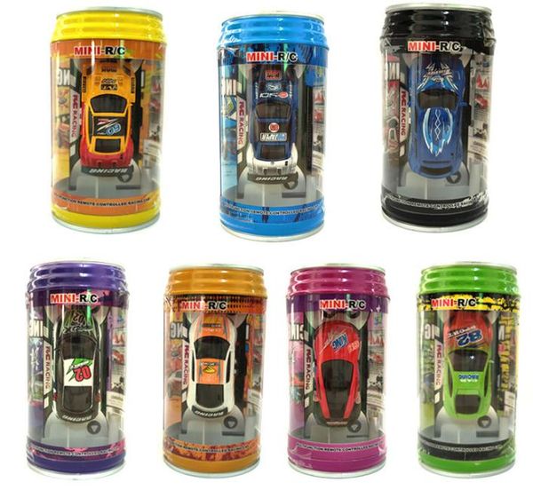 2021 8 colori Mini-Racer Telecomando Car Coke Can Mini RC Radio Telecomando Micro Racing 1:64 Car 8803 regalo di natale