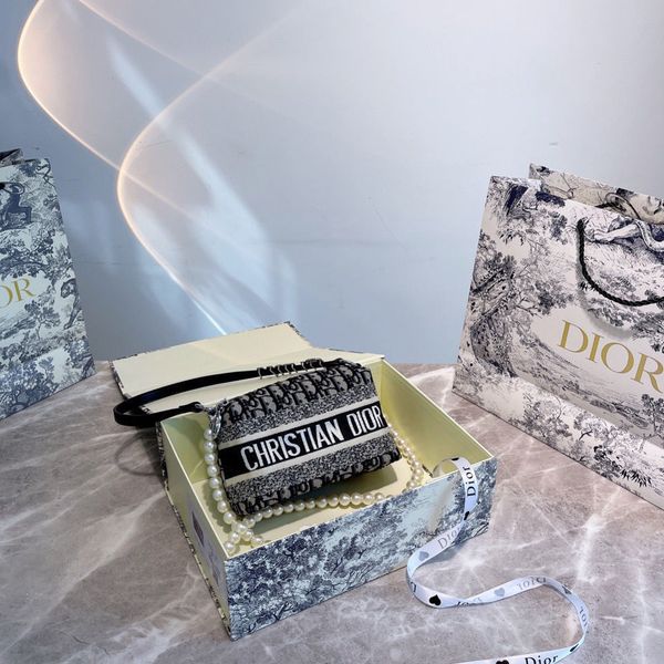 

handbag women luxurys designers bags 2021 purses zhouzhoubao123 wallet purse crossbody bag totes old flower with pearl chain sh