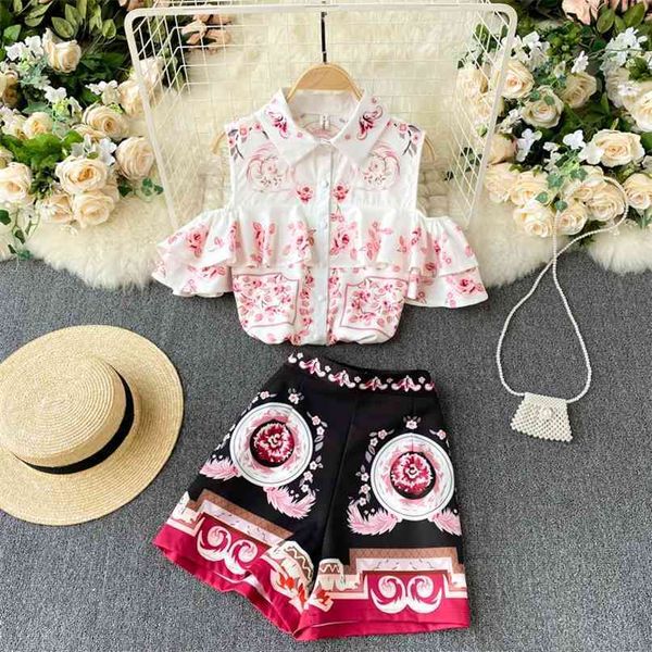 

runway two piece set summer women turn-dwon collar off shoulder ruffled short sleeve print shirt and wide leg shorts suits 210603, White