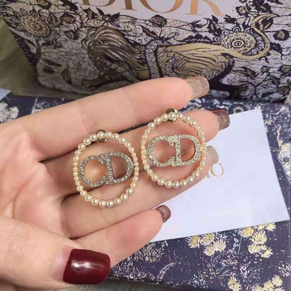 

factory specials aa trend new earrings with diamond classic pearl earrings, Golden