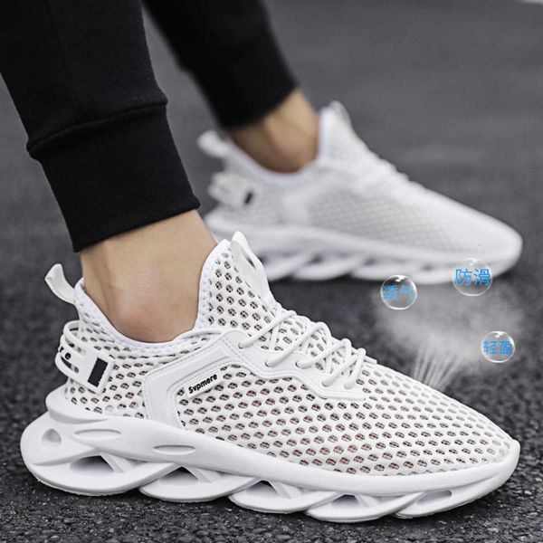 

large mesh breathable shoes 2021 summer men's outdoor sports blade sole casual krom, White;red