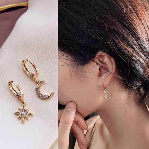 

star moon asymmetric earrings, Black
