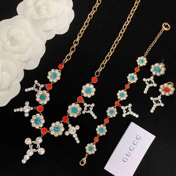 

gujia new flower necklace double key pendant earrings brass bracelet, Silver