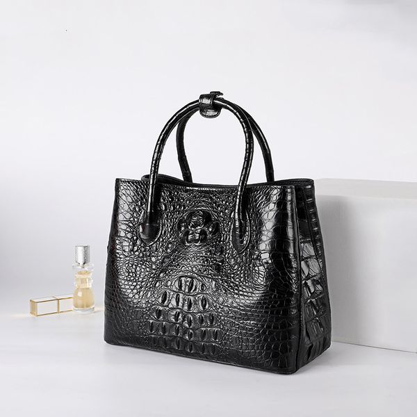

Messenger Bags Messenger BagsCasual Crocodile Leather Handbag Light Luxury One Shoulder Messenger Fashion Bag Women's