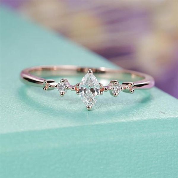 

rosegold copper alloy with clear acrylic simple statement korean fashion jewelry wedding/engagement rings for women wholesale wedding, Slivery;golden