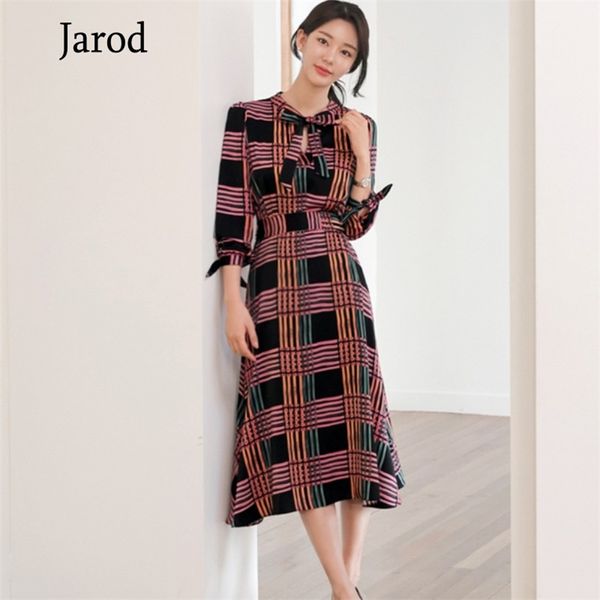 

spring vintage plaid dress plus size woman elegant long sleeve women bow tie lady office ol party vestido 210519, Black;gray