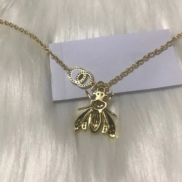 

2022 brand original jewelry cuff designer ladies fashion simple high-end real gold electroplating zircon alphabet autumn cicada pendant brac, White