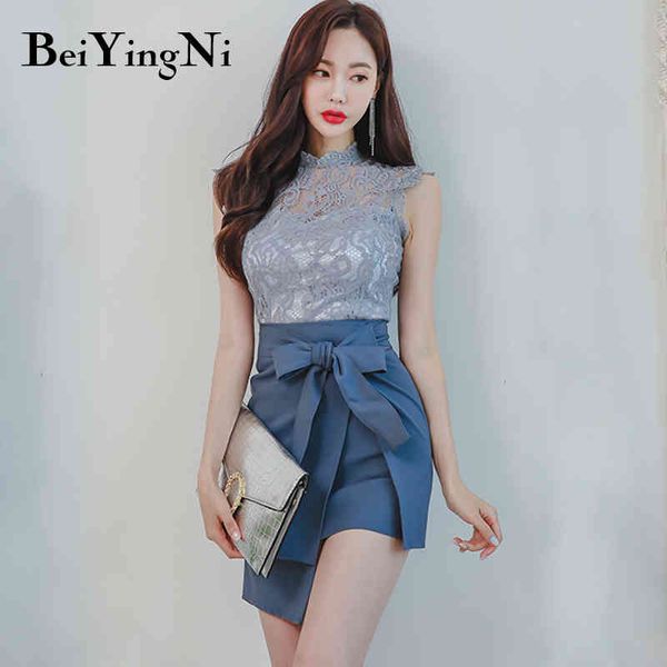 Beiyingni Mulheres Duas Peças Set Ol Mini Saia Sem Mangas Tops Feminino Bowtie Escavar Blusas Escritório Senhoras Suits Chic Trajes 210416