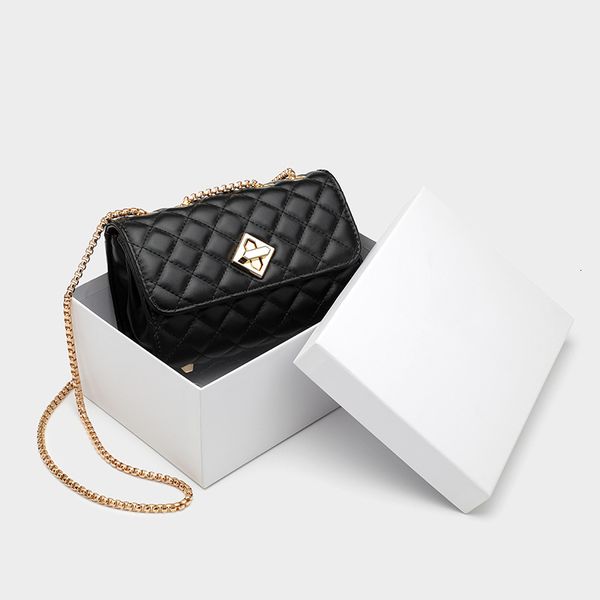 

messenger bags messenger bagswomen's single shoulder 2021 versatile pu chain lingge small square bag